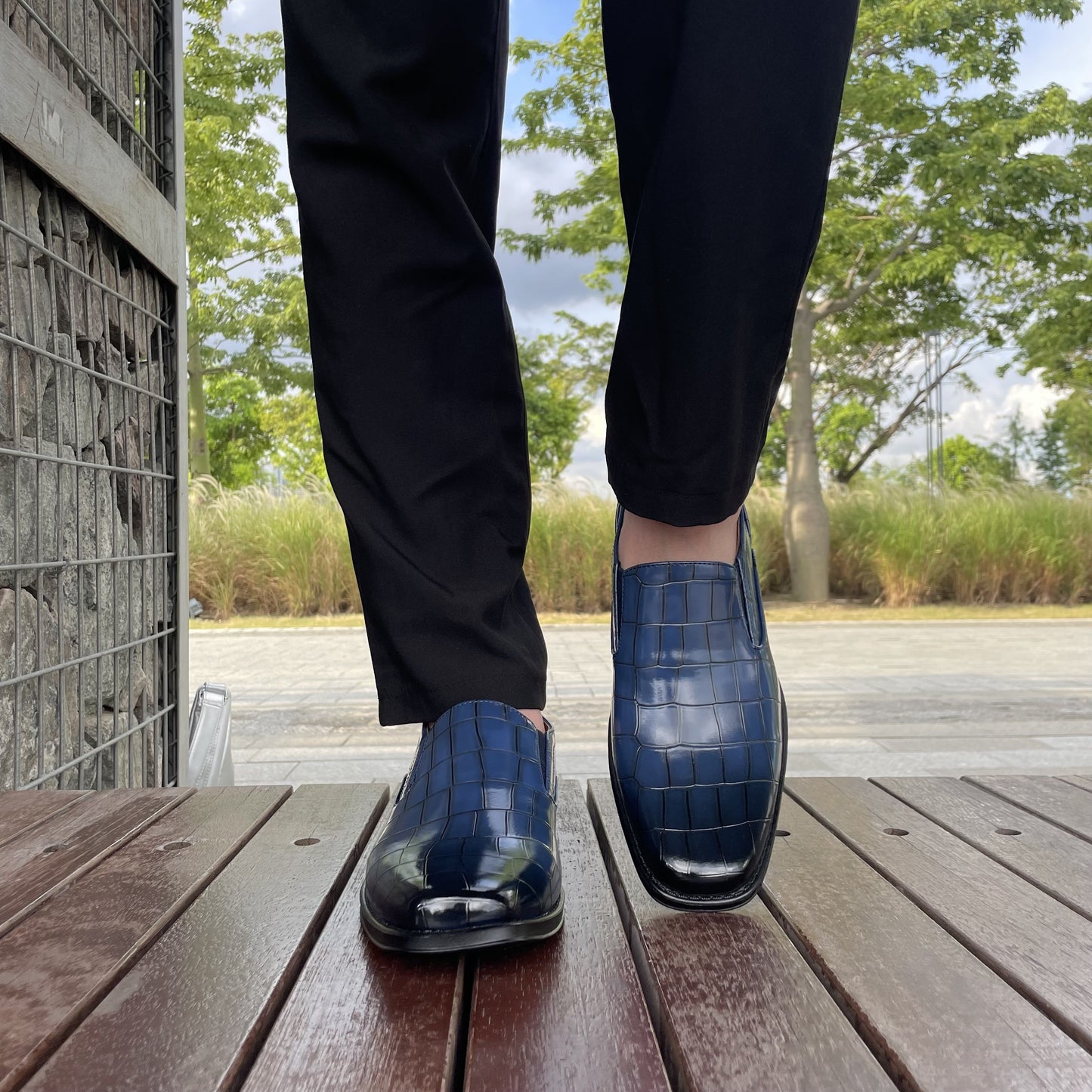 Plus Size Mens Slip On Dress Shoes - Timeless Solid Color Design, Exuding Elegant Sophistication, Ultra-Comfy Cushioning, Slip-Resistant, Durable - Perfect for Outdoor Enthusiasts and Active Men, Ideal for Walking, Hiking, and Other Casual Activities