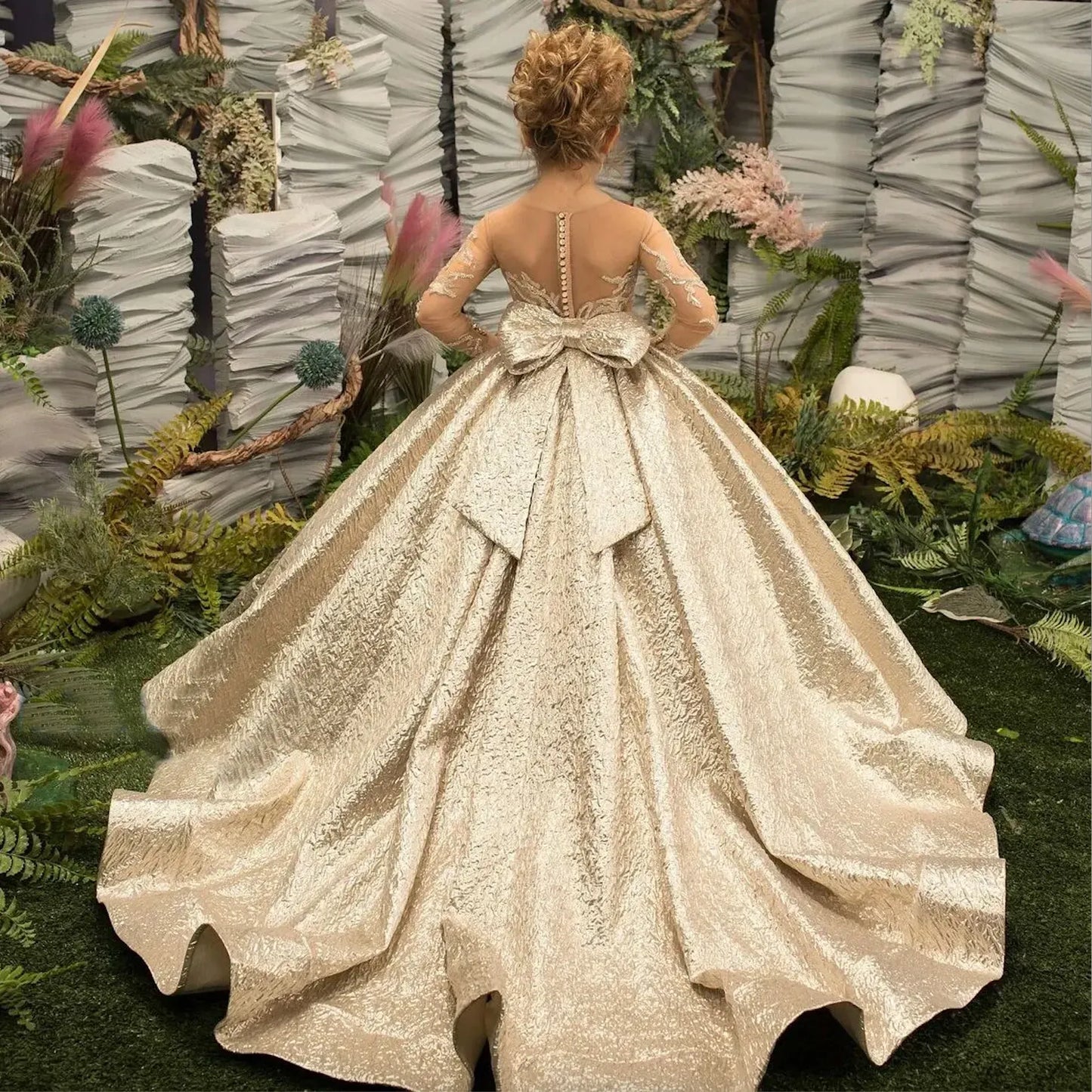 Gold Flower Girl Dress Princess Illusion Sleeve with Bow Buttons Luscious Skirt Birthday Wedding Party Kids Bridesmaid