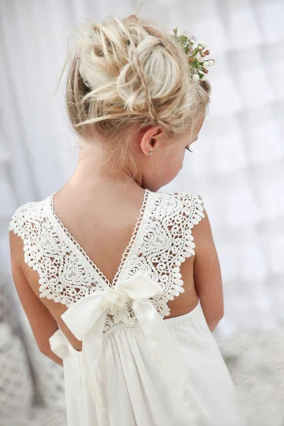 Romantic New Arrival Boho Flower Girl Dresses for Wedding Cheap V Neck Chiffon Lace Tiered Formal Kids Wedding Dress Custom Made