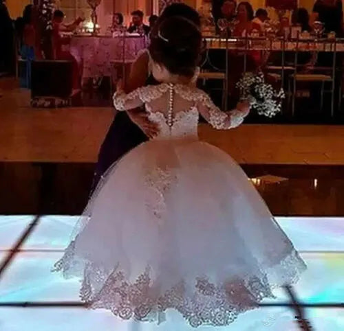 Flower Girl Dresses Spaghetti Ruffles Hand made Flowers Lace Tutu Vintage Little Baby Gowns for Communion Boho Wedding