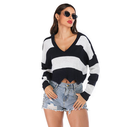 LOVECCR  women's popular autumn and winter sweater women's 2025 wavy edge V-neck striped short open-navel loose knitted sweater