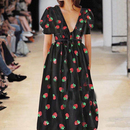 Cross-border 25 dresses  strawberry two-color V-neck fashionable sequined long dress mesh strap pleated dress