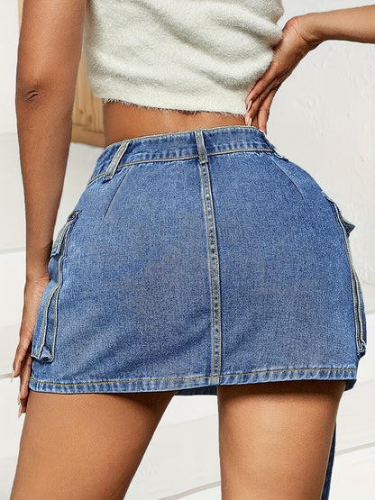 High-Waisted Cargo Denim Skirt for Women - Versatile Mini Design with Trendy Side Pockets, Ideal for Casual Outings - Washed Blue