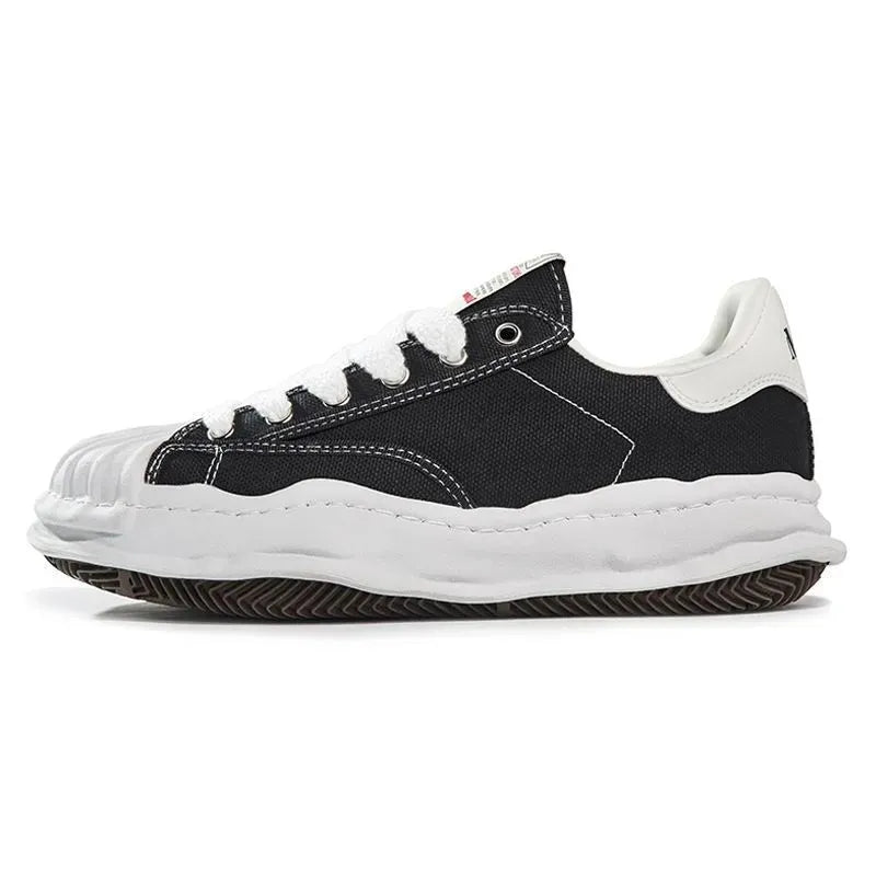 Men Women Casual shoes Maison Maisons Mihara Yasuhiro Black White Dissolved Shell Head MMY Shoes Thick Sole Youth Breathable Board Trainers