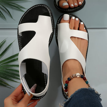 Stylish Comfort: Breathable Faux Leather Flat Sandals with Secure Toe-Strap, Hook Closure
