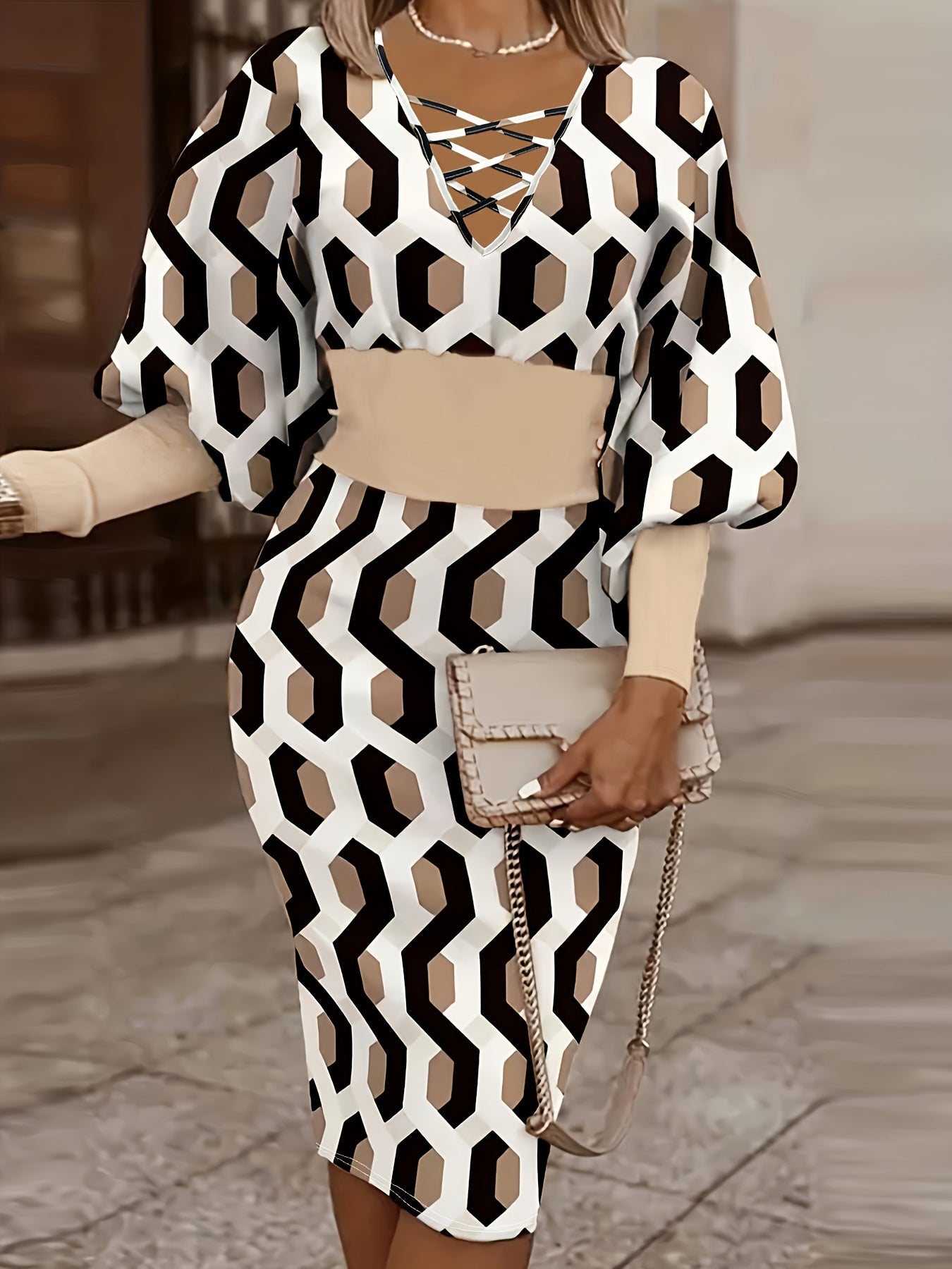 Stylish Geometric Cutout V-Neck Long Sleeve Dress - Eye-Catching Printed Design, Flattering Fit, Comfortable Wear - Perfect for Casual Occasions and Everyday Wear