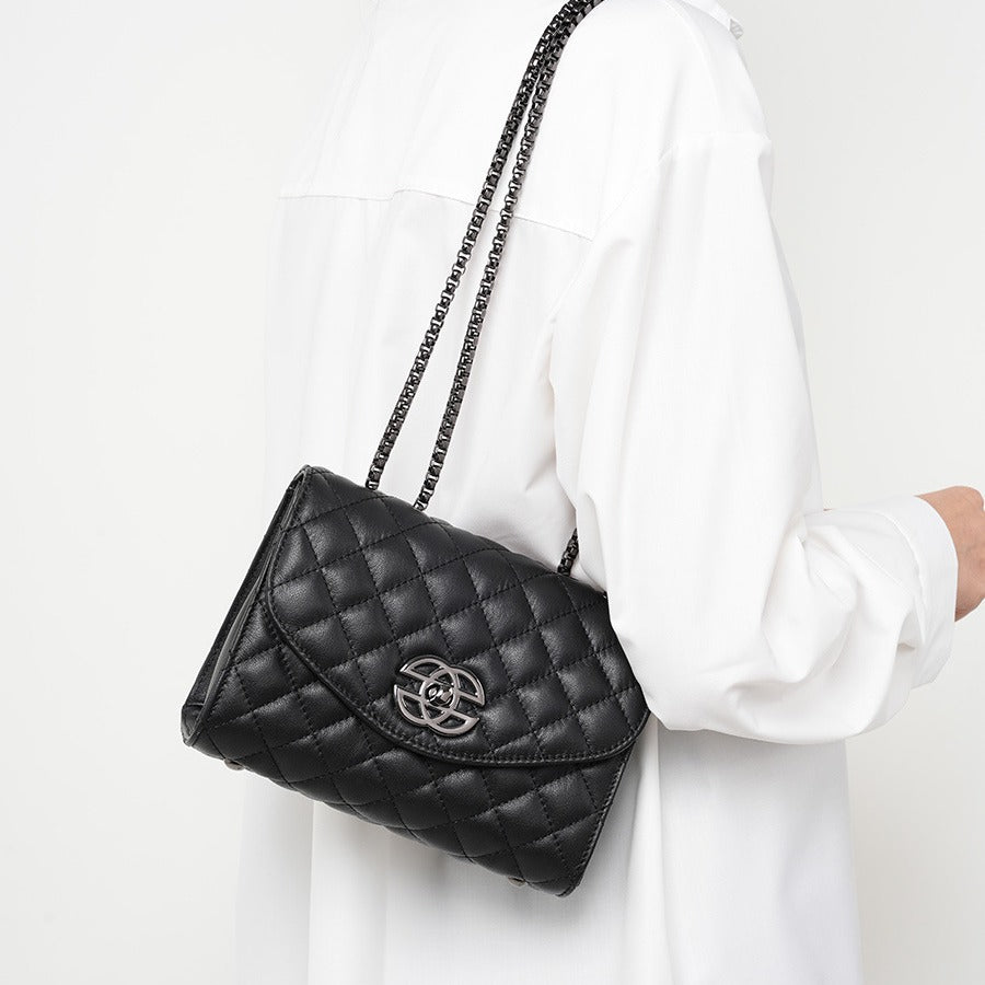 2025 Strictly selected high-end chain bag fashionable versatile shoulder bag popular new first-layer cowhide messenger bag light luxury women's bag