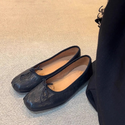 2025 Cowhide version~ Leather ballet shoes for women to wear bows, temperament, shallow mouth flat sole shoes, retro grandma shoes