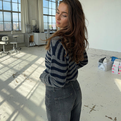 New spring new knitted sweater women's high-end casual loose lazy style women's striped sweater women