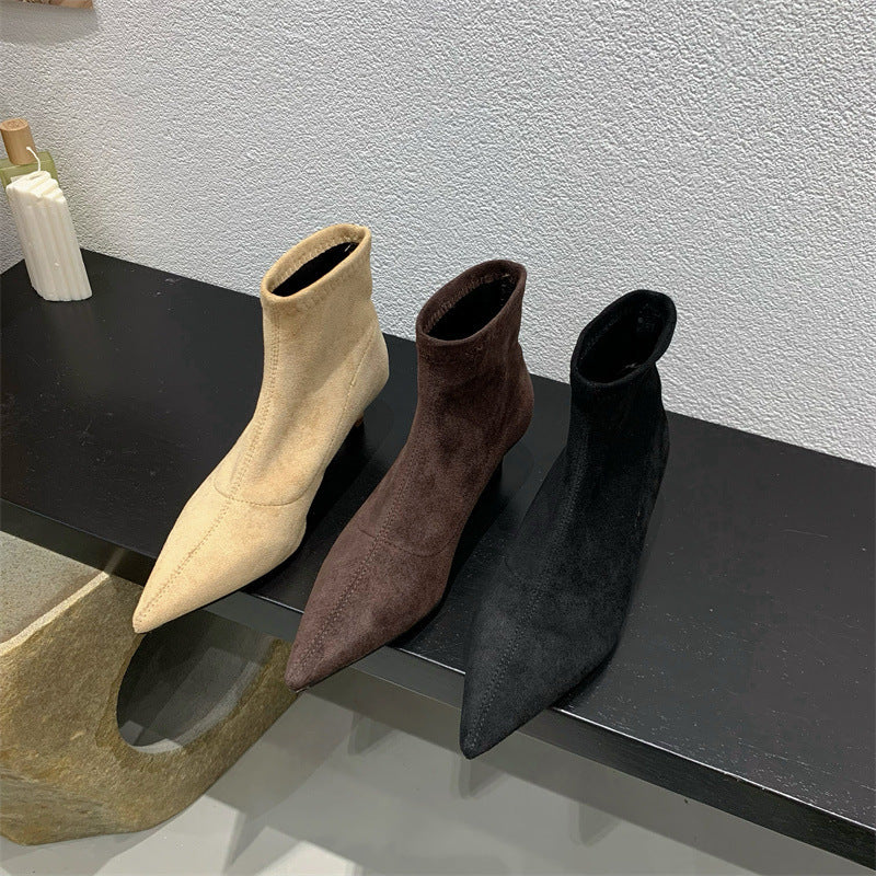 2025  Autumn and winter soft-soled elastic thin boots pointed-toed thin-heeled boots women's short boots small heel versatile black suede single boots