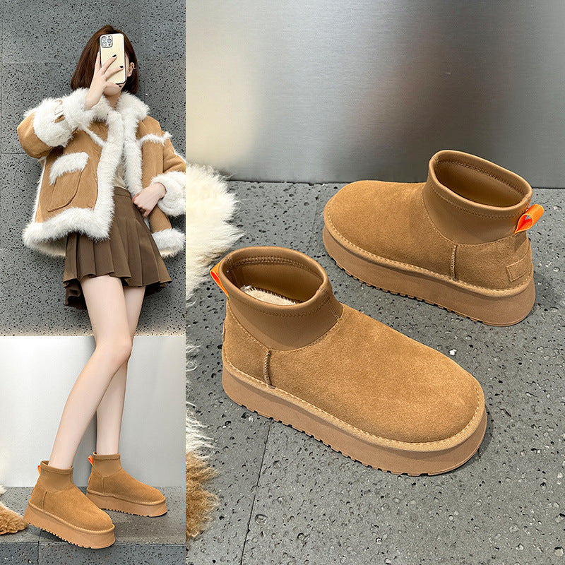 2025 popular winter new leather mini thick-soled snow boots women's velvet short boots Northeast cotton boots Sangpo student shoes