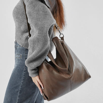 2025 Retro commuter large capacity armpit bag fashion solid color casual shoulder bag leather commuter tote bag