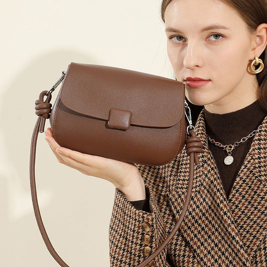 2025 Spring and summer new fashionable versatile small square bag retro cowhide shoulder messenger bag soft leather temperament women's bag