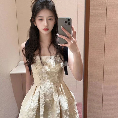 Summer  suspender dress femininity light luxury high sense waist thin a word puffy skirt M6005