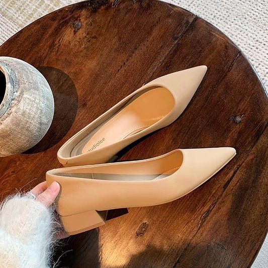 2025 Cowhide version~ Grape mother, the same style, new style in spring and autumn, temperament, small pointed head, versatile commuting, shallow mouth, low heel, single shoes, women