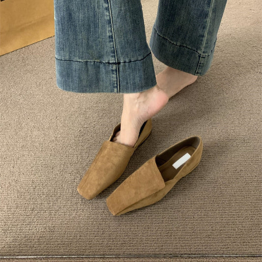 2025  Retro suede square head deep mouth flat sole single shoes popular spring and autumn new simple and versatile loafers commuter small leather shoes