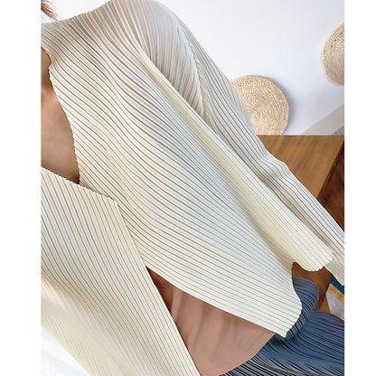 2025 Small cardigan jacket women's short thin and versatile spring and autumn women's clothing outer pleated textured top high-end sense