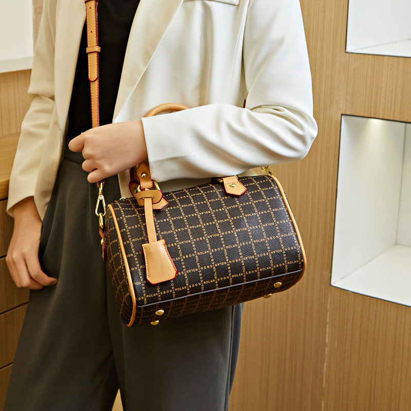 2025 Bag New popular Temperament Women's Handbag Commuter Simple Printed Boston Bag Large Capacity Messenger Bag