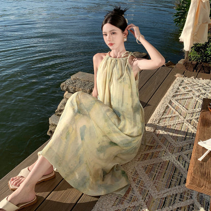 2025 New Chinese sleeveless smudge neck dress women's summer 2025 new high-end off-the-shoulder seaside vacation dress