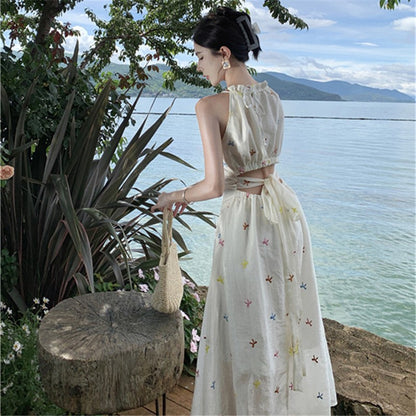 2025 Summer new  sweet temperament pure slim and thin holiday style white printing embroidered suspender dress