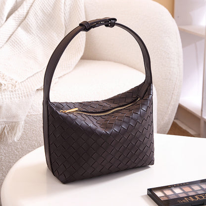 2025 Bag Autumn Women's popular Premium Soft Weaving Handbag Niche Leisure Travel Practical Textured Pillow Bag