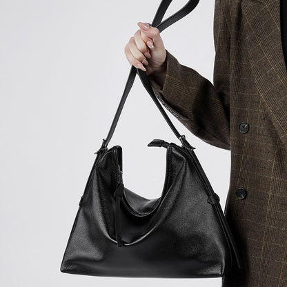 2025 Premium sense versatile shoulder armpit bag new trend first layer cowhide tote bag genuine leather women's bag