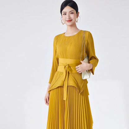 2025 Spring and summer new women's clothing long-sleeved T-shirt women's high-end pleated texture bottoming shirt versatile solid color textured top women