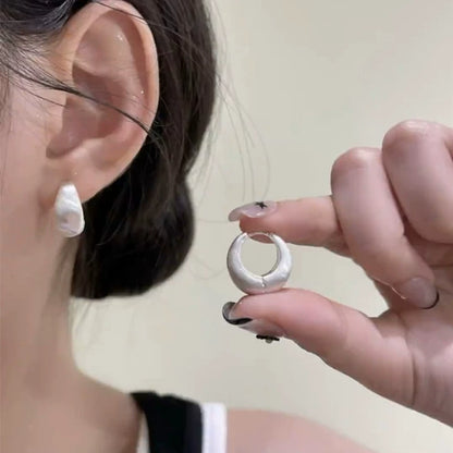 Premium brushed water drop loop ear buckle niche design simple  earrings earrings femininity versatile earrings