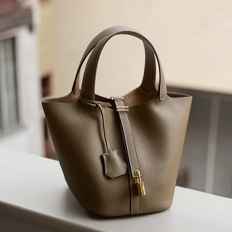 2025 Leather women's bag bucket bag versatile classic vegetable basket first layer cowhide women's bag  new handbag bag