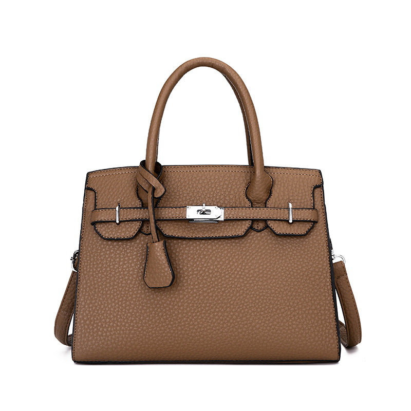 2025 Bag Autumn Women's popular Fashion Classic Platinum Bag Versatile Temperament Large Capacity Handbag Premium Commuter Bag