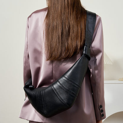 2025 Commuter popular new versatile first-layer lambskin croissant bag lazy dumpling bag women's shoulder messenger bag