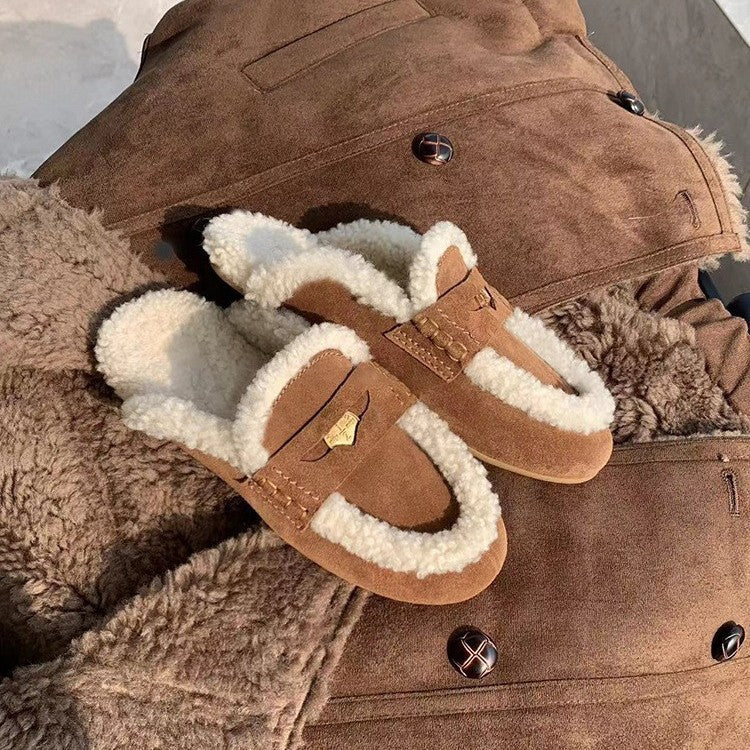 2025  Baotou half slippers, one pedal, gold coins to keep warm, plush slippers, women wear muller shoes