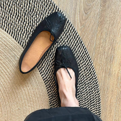 2025 Cowhide version~ Leather ballet shoes for women to wear bows, temperament, shallow mouth flat sole shoes, retro grandma shoes