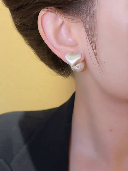 style two-wear love pearl stud earrings, high-end personalized earrings, niche design temperament, versatile earrings.