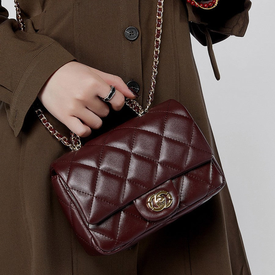 2025 spring and summer new Xiaoxiangfeng rhombus chain bag versatile portable shoulder messenger bag genuine leather women's bag