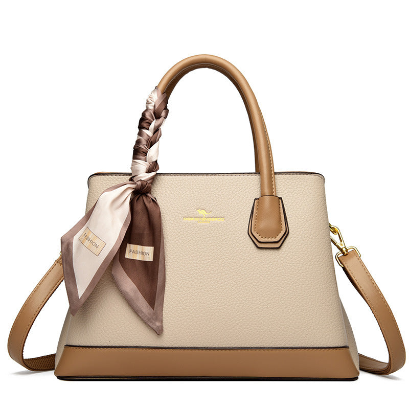 2025 Handbags are fashionable and high-end, large-capacity portable shoulder bags, daily commuting messenger bags, and women's New delivery.