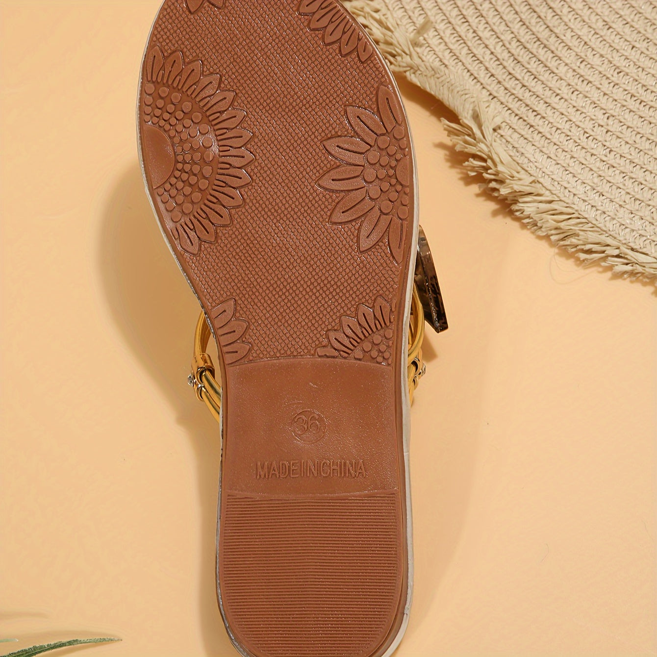 Womens Chic Solid Color Flat Slide Sandals - Slip-On, Lightweight, Round Toe, Faux Leather Upper, Rubber Sole, Comfortable, Breathable, Perfect for Casual Summer Outings