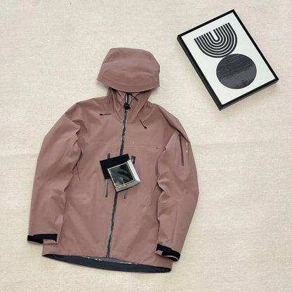 Designer jacket Mens Jacket outdoor zipper jacket Lt Windproof and waterproof mountain skiing Windproof and Breathable Single Layer Hard Shell