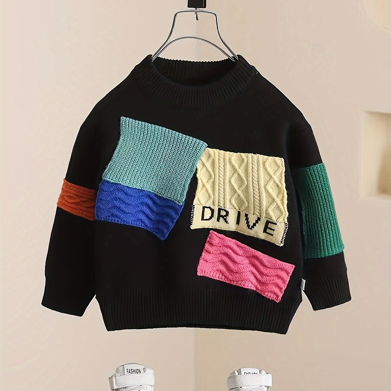 Stylish Boys' Color Block Patchwork Sweater - Fall/Winter Casual Knit Pullover - Soft, Warm, and Cozy Crew Neck Jumper for Autumn with Classic Design and Comfortable Fit
